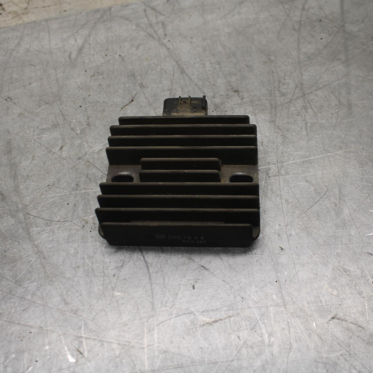 11-14 KAWASAKI VERSYS 650 LE 650C RECTIFIER VOLTAGE REGULATOR BB498