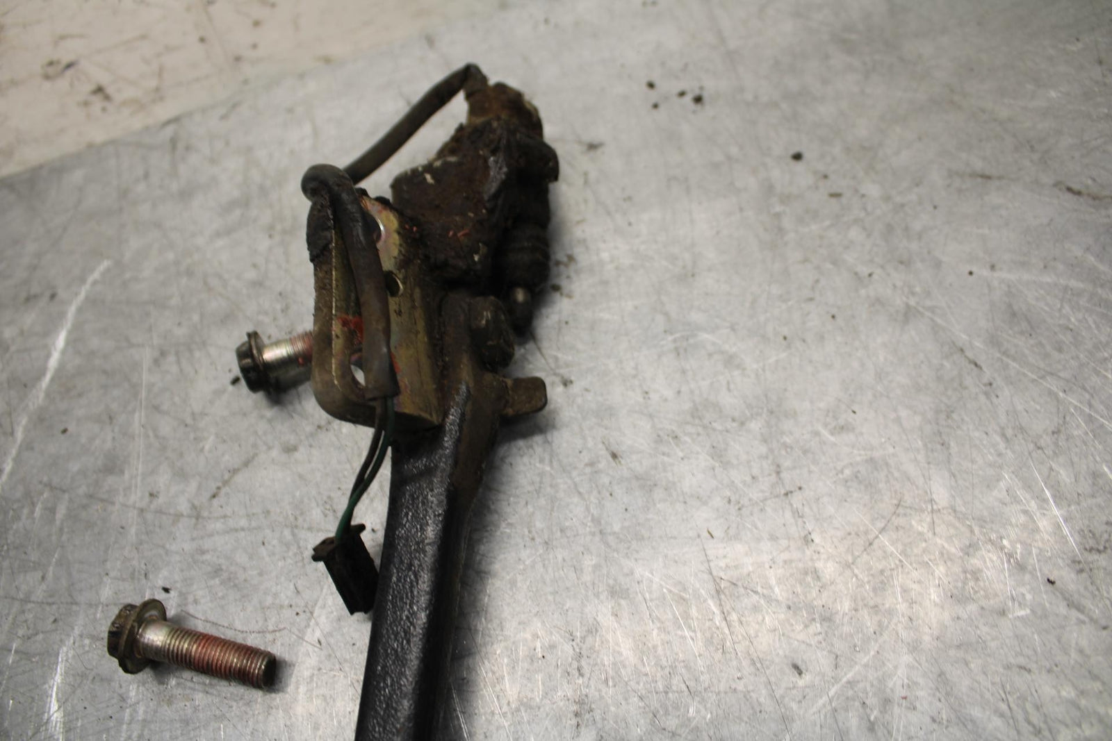 00-01 KAWASAKI ZZR600 KICKSTAND SIDE KICK STAND BB31