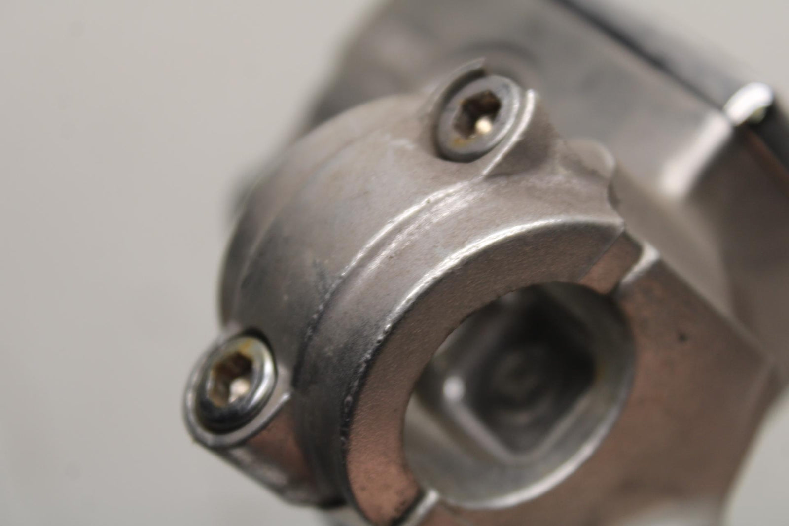 03-08 KAWASAKI VULCAN 1600 FRONT BRAKE MASTER CYLINDER BB616