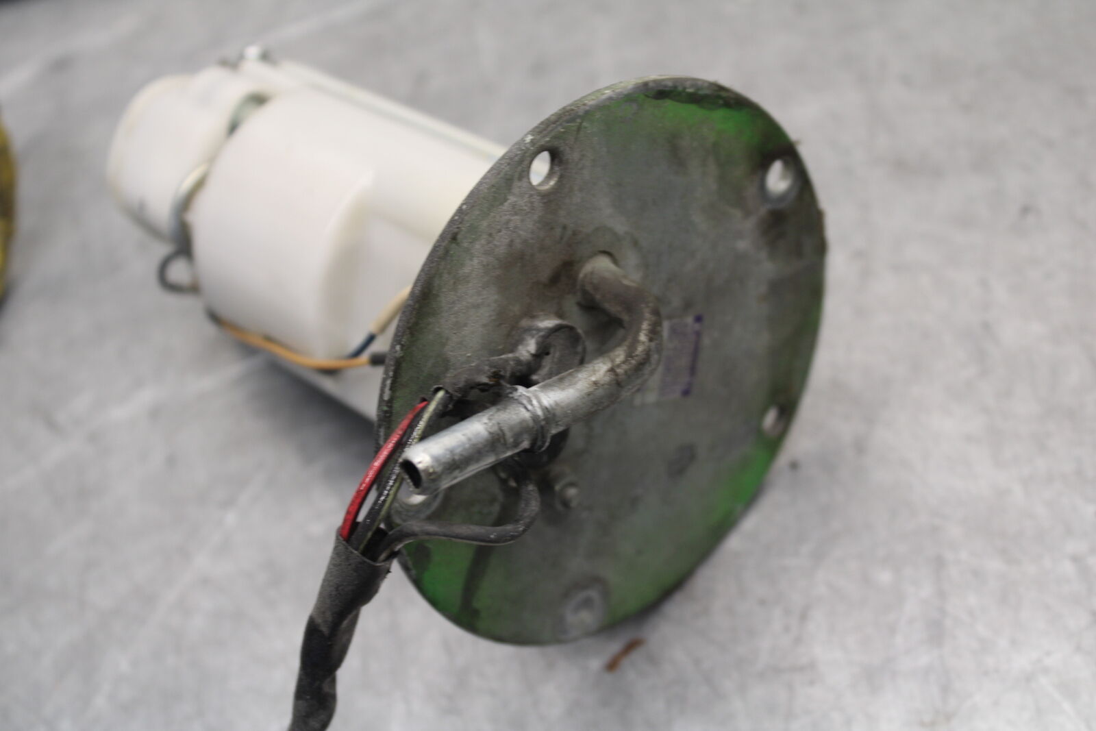 09-12 KAWASAKI NINJA ZX6R FUEL PUMP GAS PETROL SENDER UNIT 49040-0023 BB656