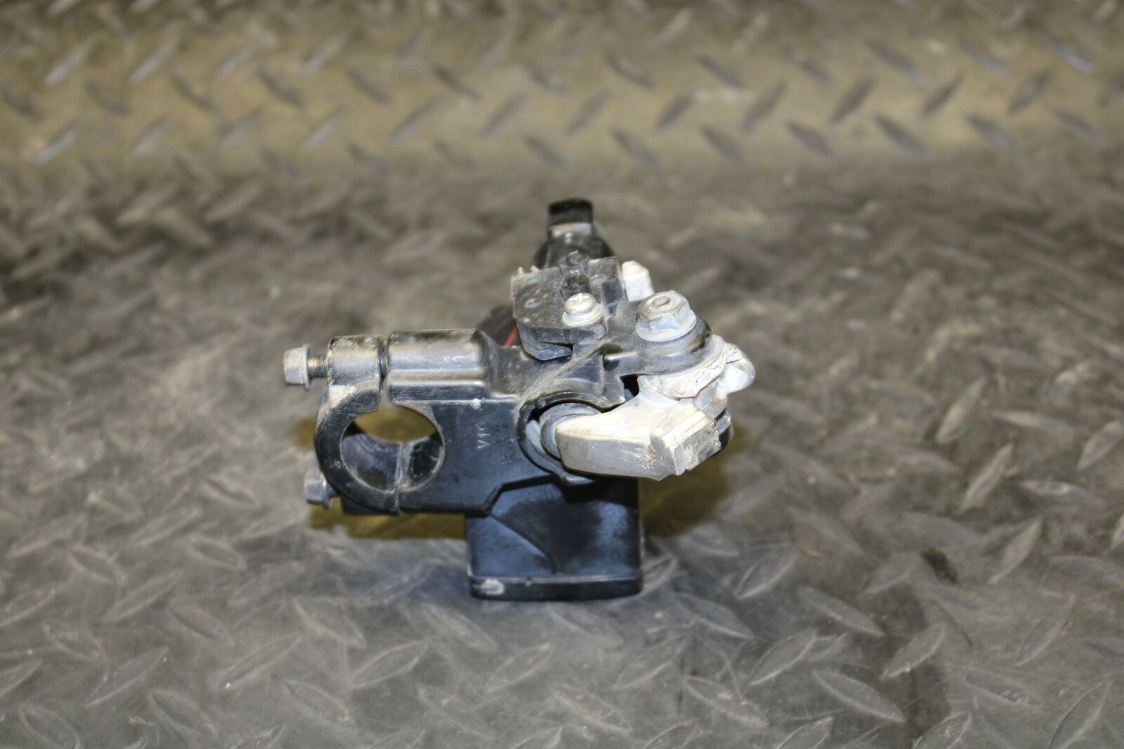 07 SUZUKI BURGMAN 650 FRONT LEFT BRAKE MASTER CYLINDER  BB183