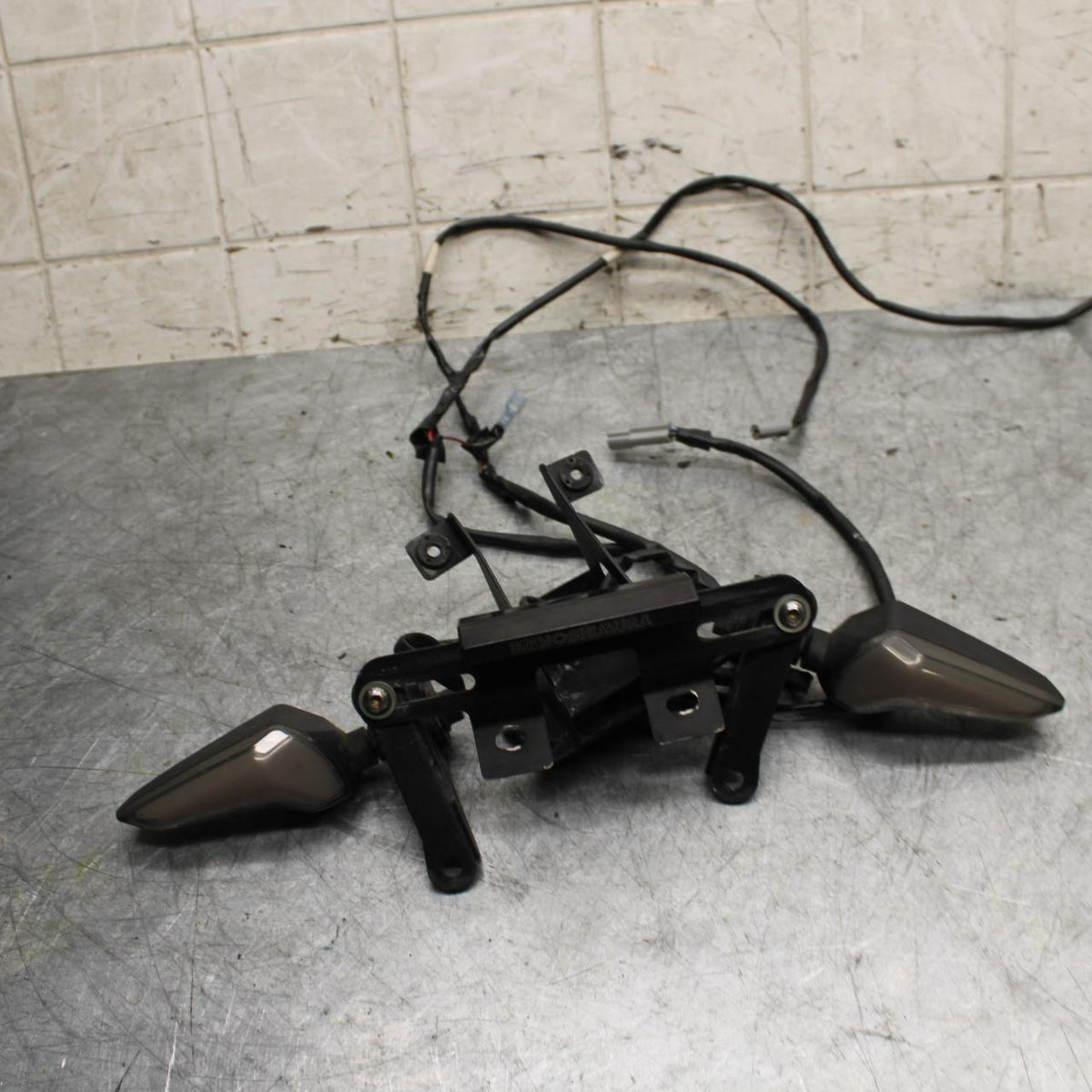 2015 Yamaha FZ07 REAR TAIL TIDY TURN SIGNAL BB531