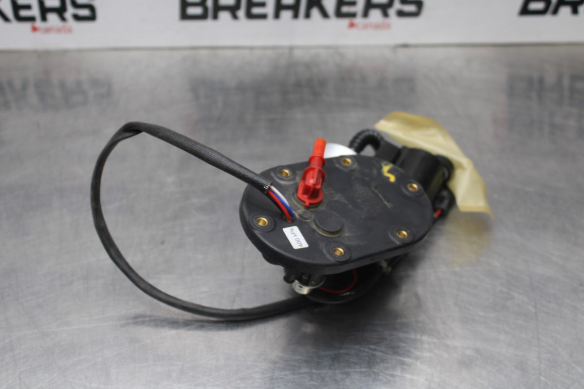 19 MOTO GUZZI V7 III FUEL PUMP GAS PETROL SENDER UNIT BB831
