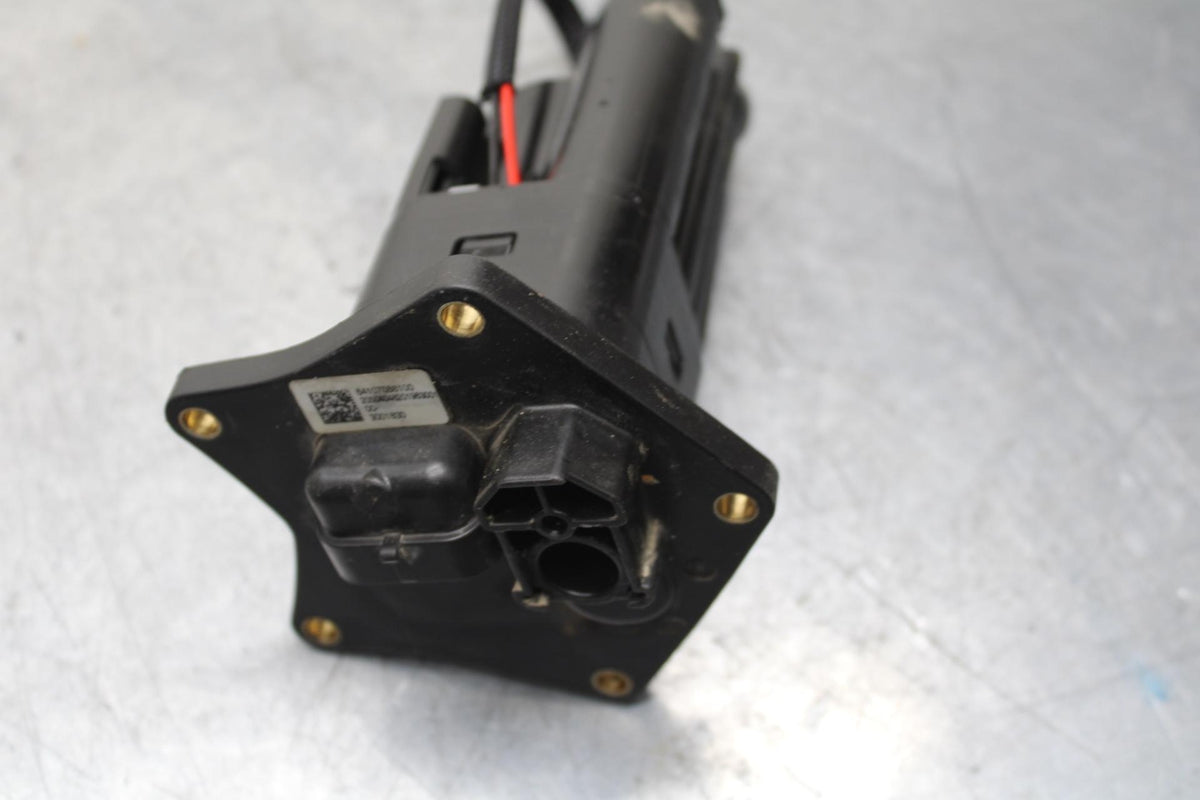 20-24 KTM 890  DUKE R FUEL PUMP GAS PETROL SENDER UNIT BB627