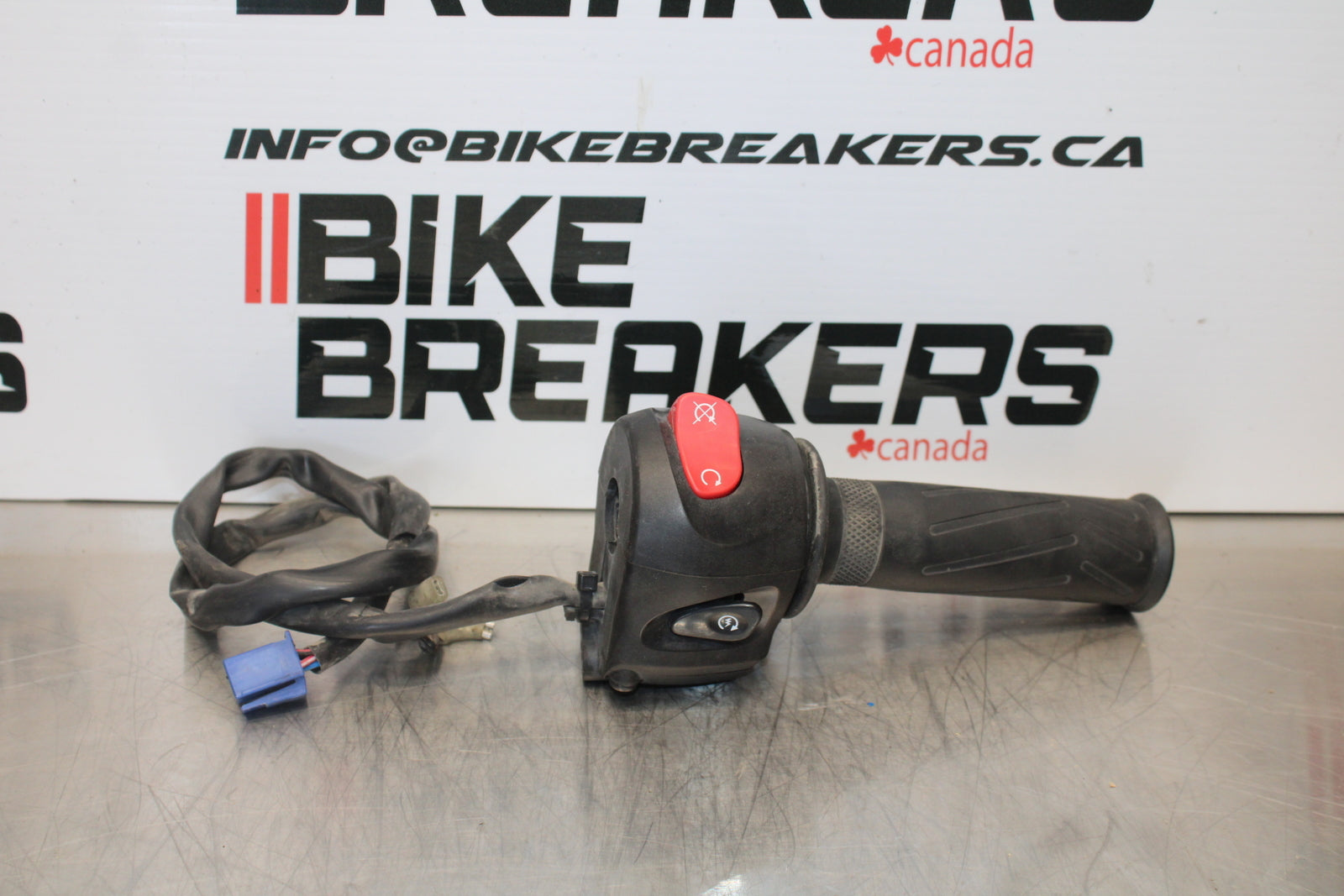 09-15 YAMAHA FZ6R RIGHT CLIP ON HANDLE KILL OFF START SWITCH SWITCHES BB161
