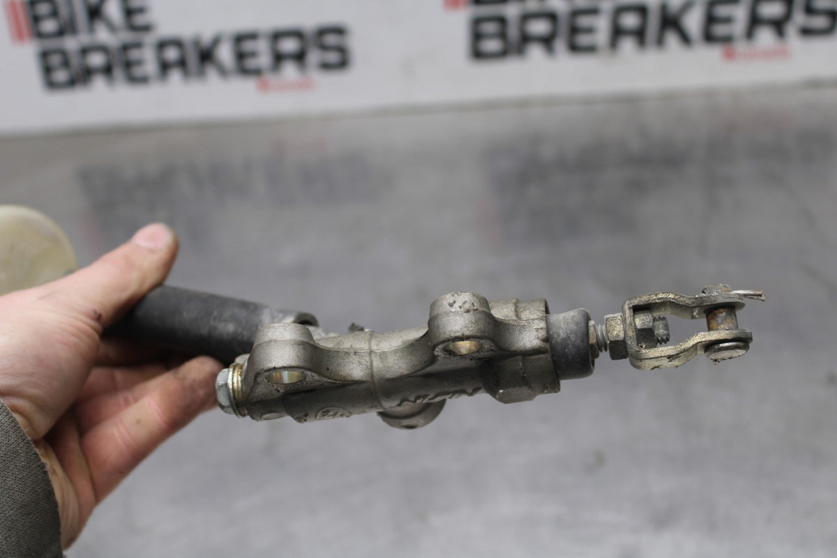 98 KAWASAKI NINJA ZX6 REAR BACK BRAKE MASTER CYLINDER W RESERVOIR BB870