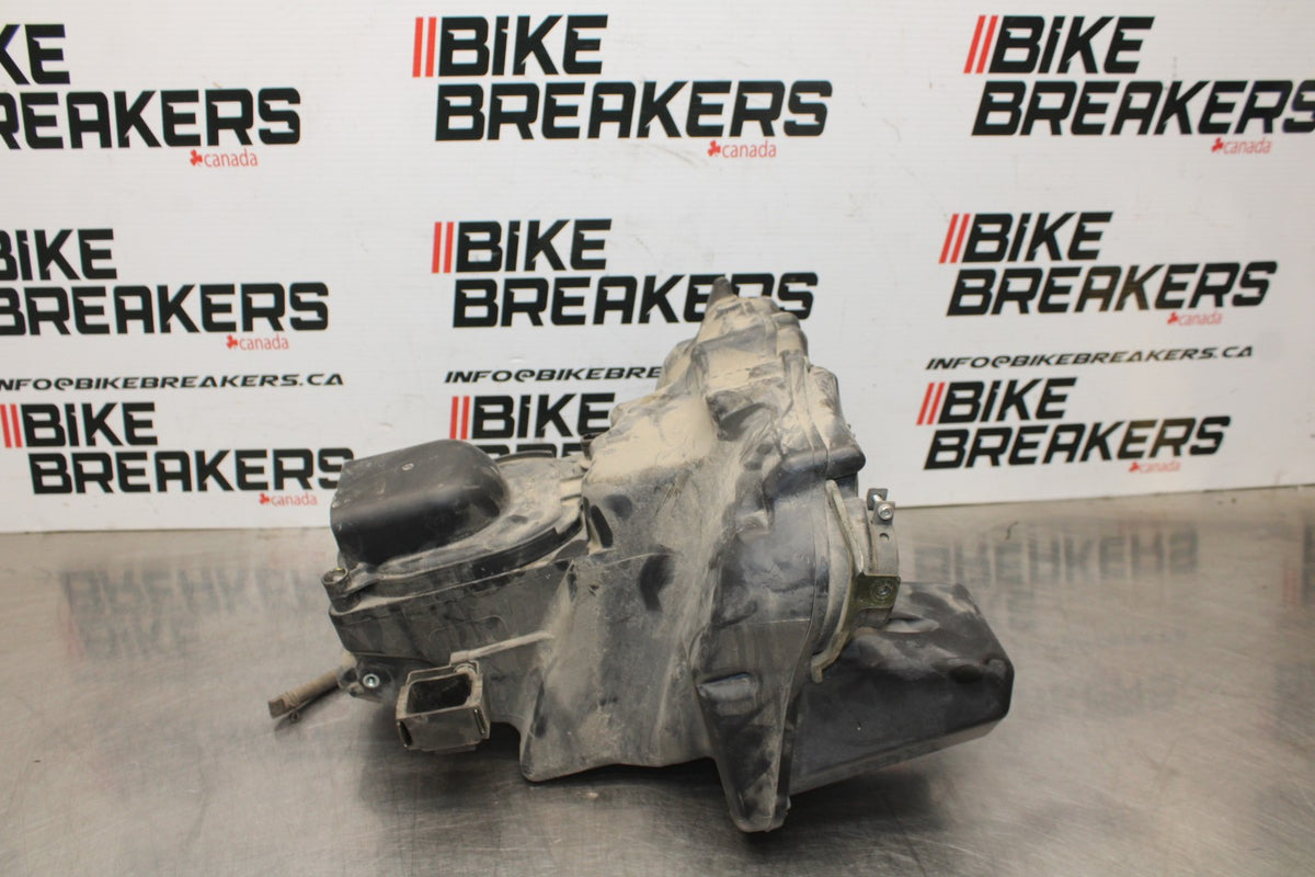 06 KAWASAKI Z750 AIRBOX AIR INTAKE FILTER BOX BB837