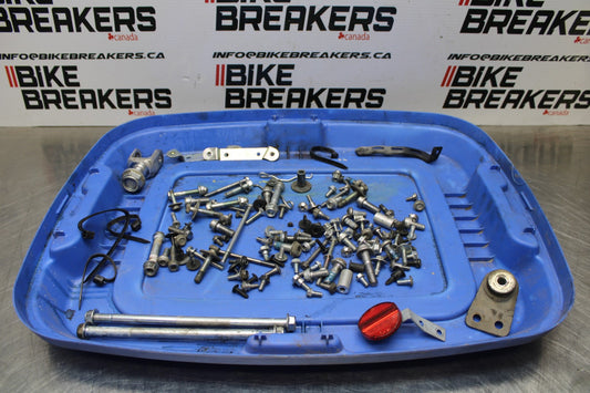 06-07 SUZUKI GSXR 600 MOUNTING BOLTS HARDWARE MOTOR SCREWS BB178
