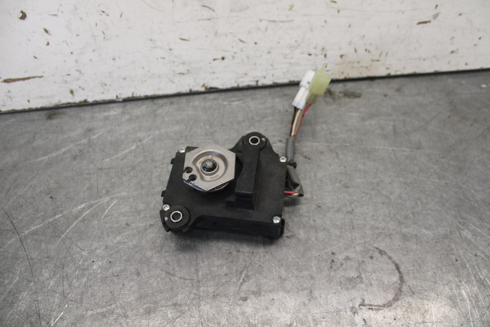 13-18 KAWASAKI NINJA ZX6R EXHAUST VALVE SERVO MOTOR BB682