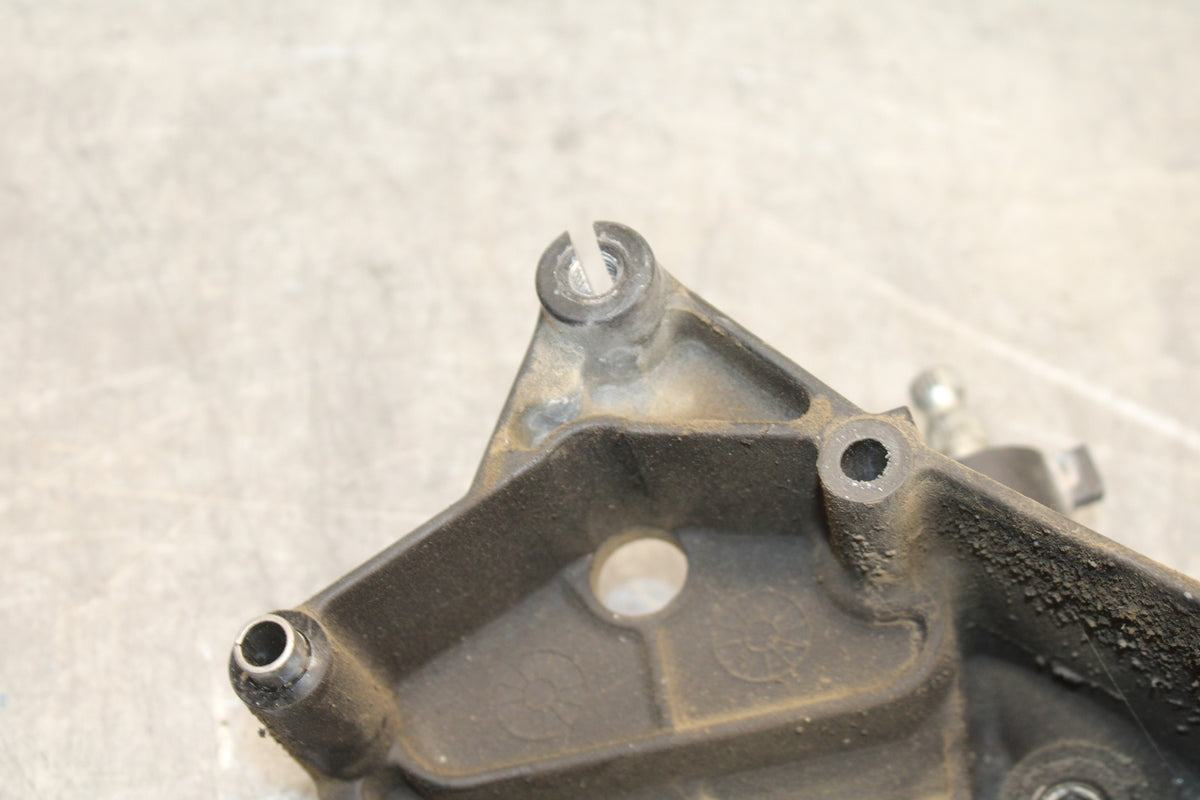 08-10 SUZUKI GSXR 600 ENGINE SPROCKET COVER  BB721