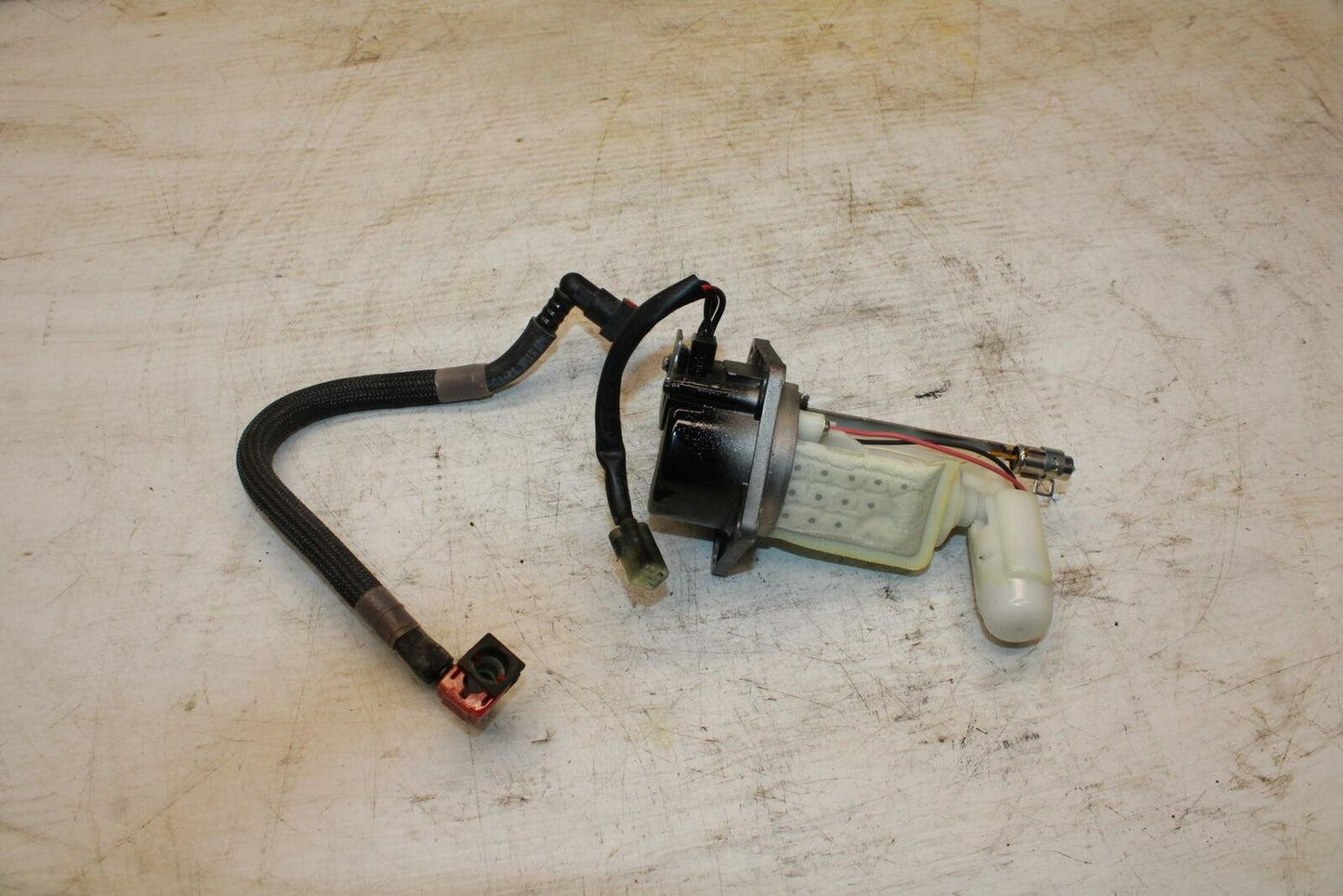 11-12 KAWASAKI NINJA 400 EX400 C FUEL PUMP GAS PETROL SENDER UNIT BB358