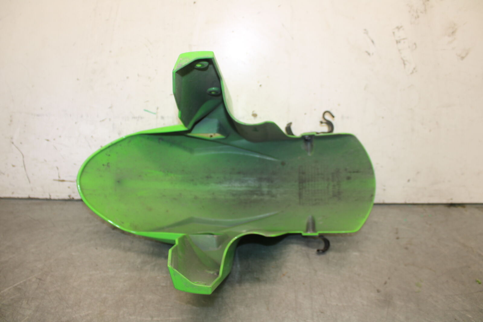 19-23 KAWASAKI NINJA ZX6R FRONT WHEEL FENDER COWL FAIRING BB701