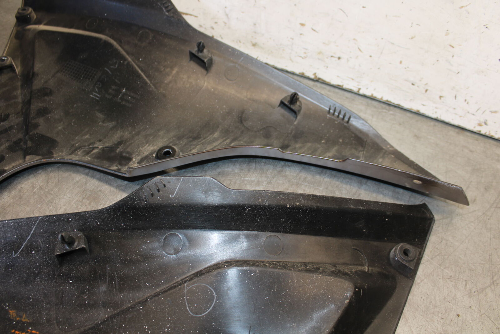 13-15 HONDA CBR500R RIGHT LEFT SIDE SEAT PANELS TRIMS COWLS FAIRINGS COVER BB704