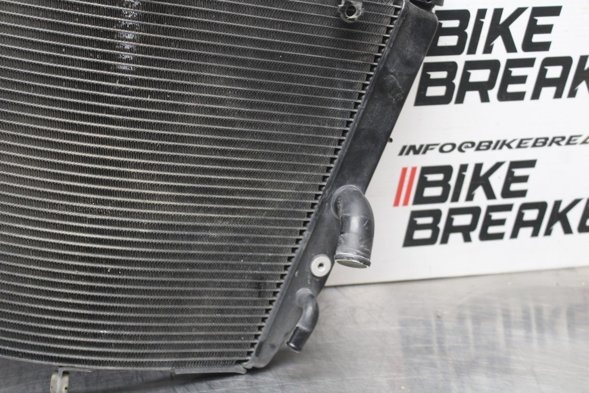 08-10 SUZUKI GSXR 600 ENGINE RADIATOR MOTOR COOLER COOLING RADIATER BB835