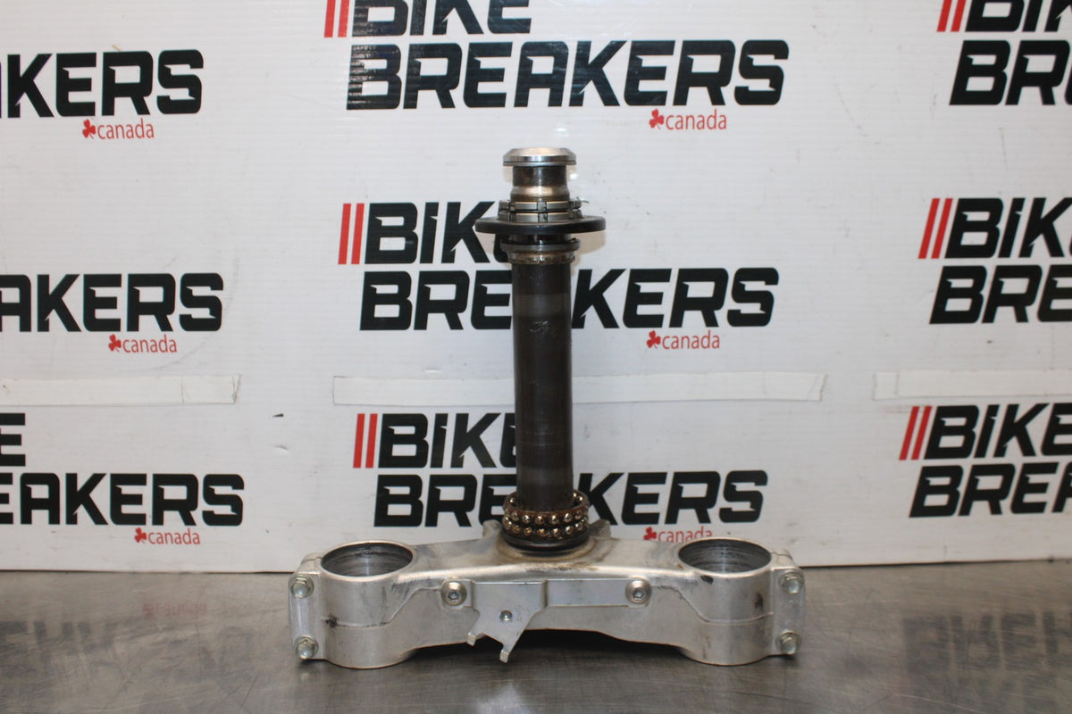 08 KAWASAKI NINJA ZX10R FRONT FORKS CLAMP LOWER TRIPLE TREE STEM BB902