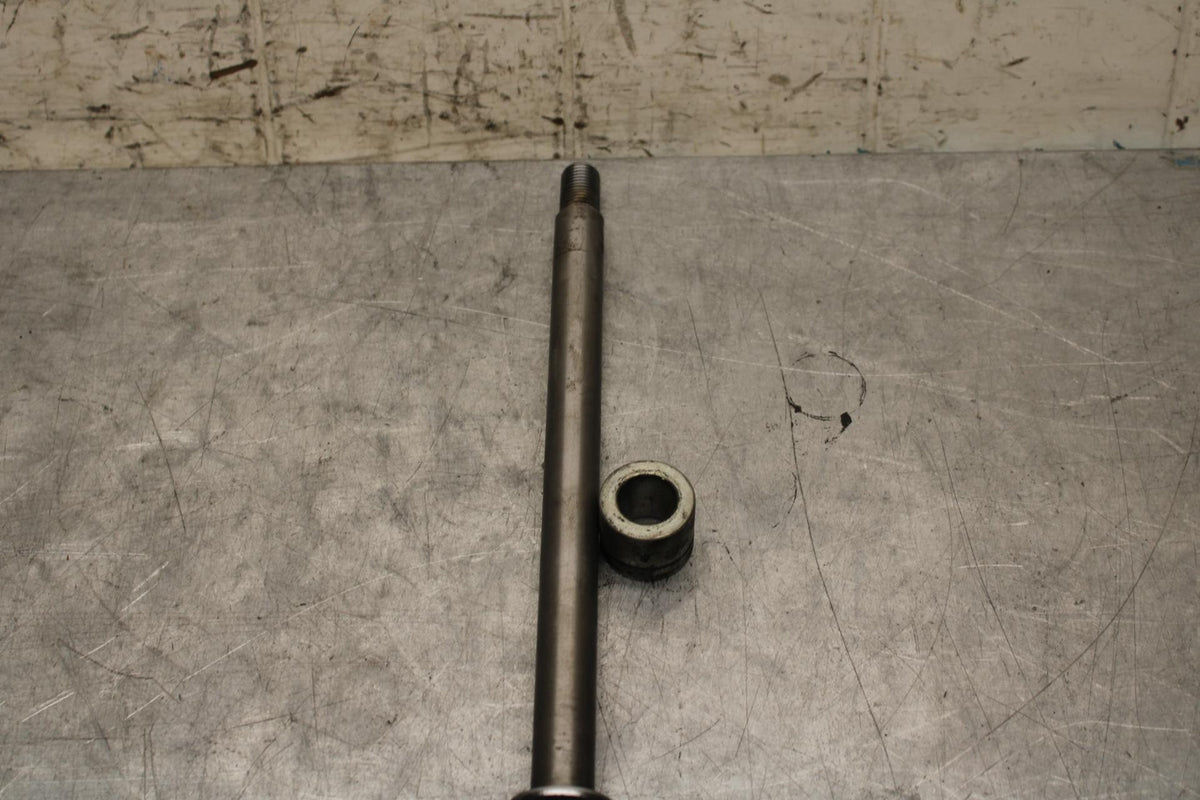 2003 Yamaha Vmax 1200 VMX1200 FRONT WHEEL RIM AXLE PIVOT BOLT BB563