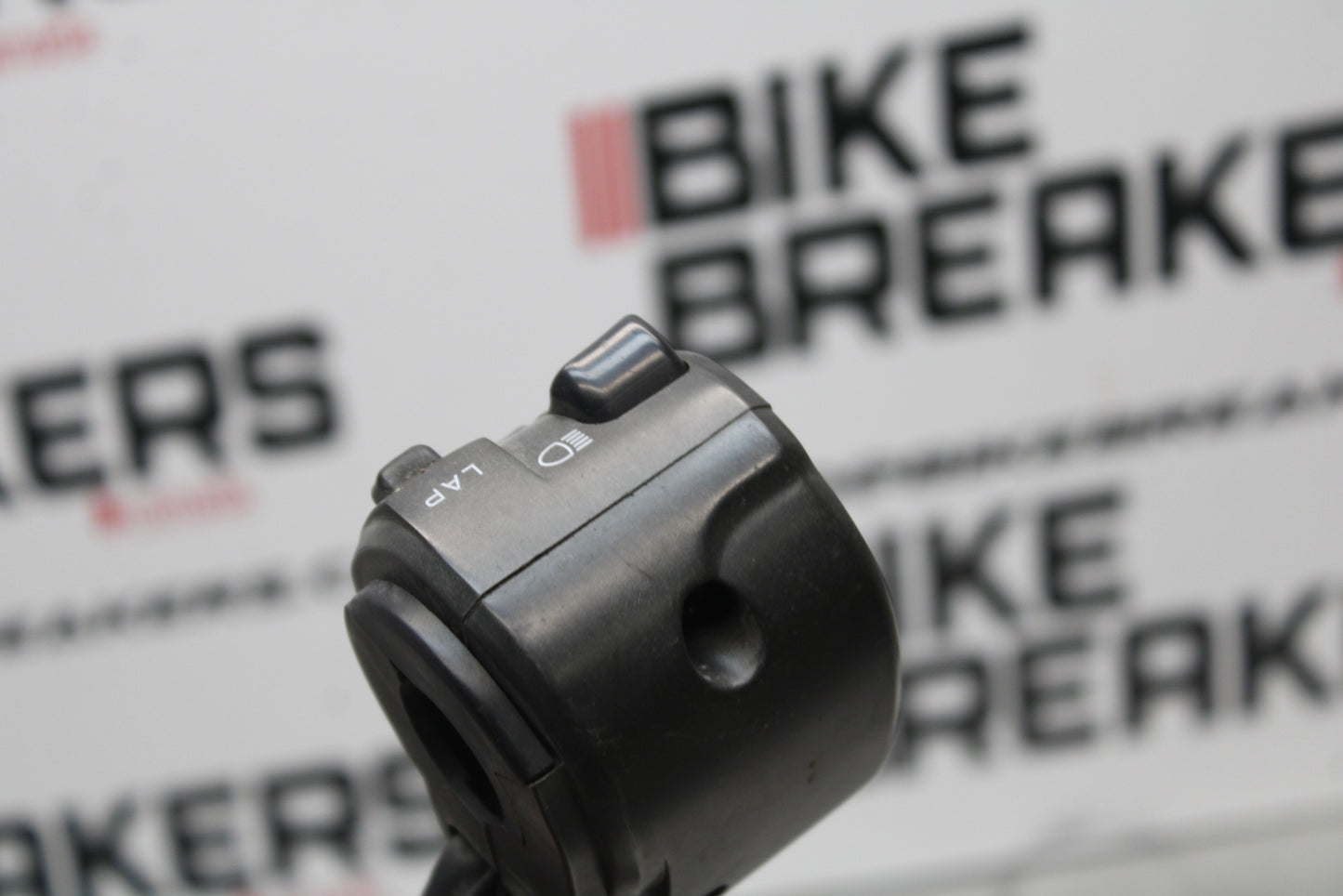 04-05 KAWASAKI NINJA ZX10R LEFT CLIP ON HANDLE HORN SIGNAL SWITCHES  BB163