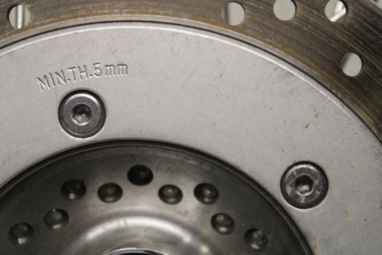 10-13 HONDA SHADOW RS 750 VT750RS FRONT WHEEL AND BRAKE DISC ROTOR BB718