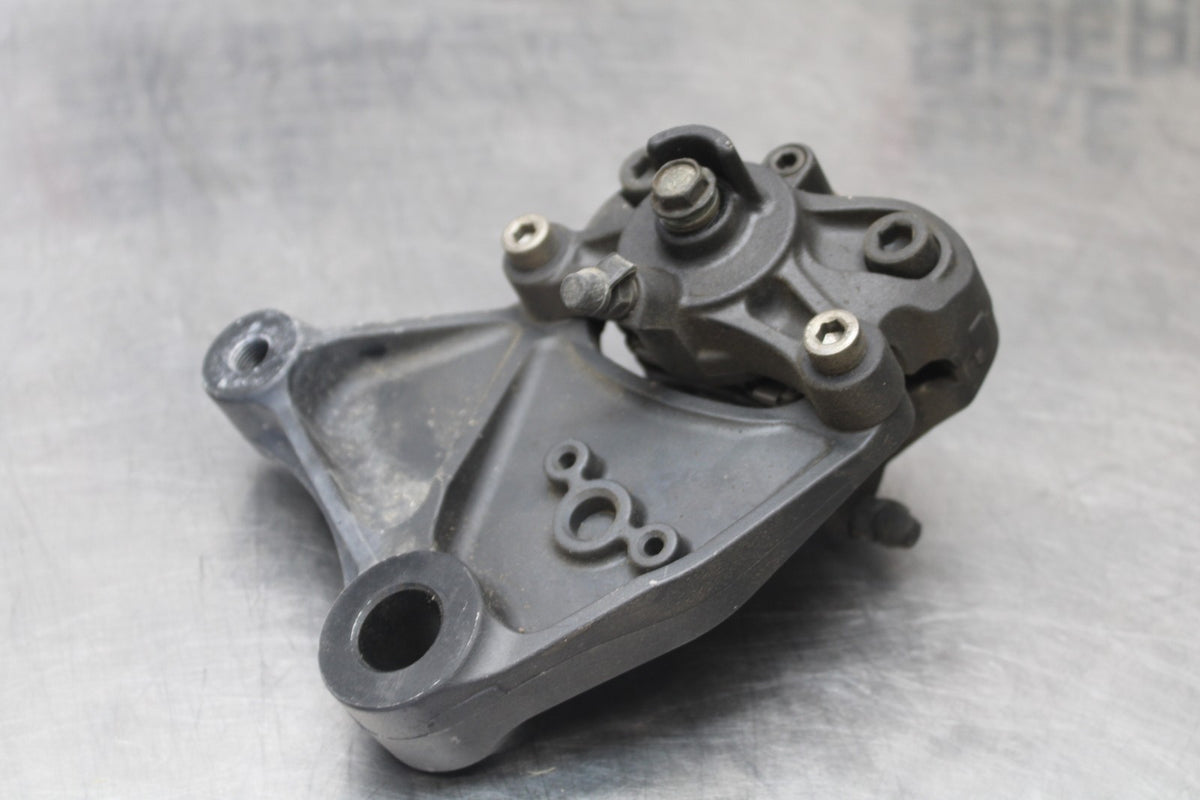 09 KAWASAKI CONCOURS 14 ZG1400B REAR BACK BRAKE CALIPER W MOUNT BRACKET BB875