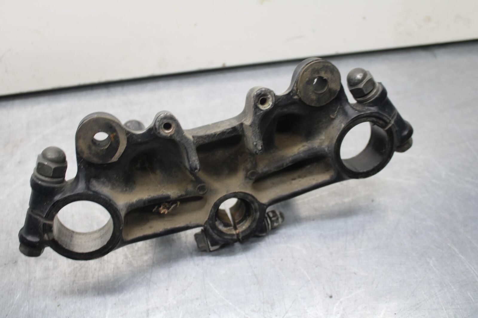 80-83 SUZUKI GS750E FORKS UPPER TRIPLE TREE CLAMP BB82