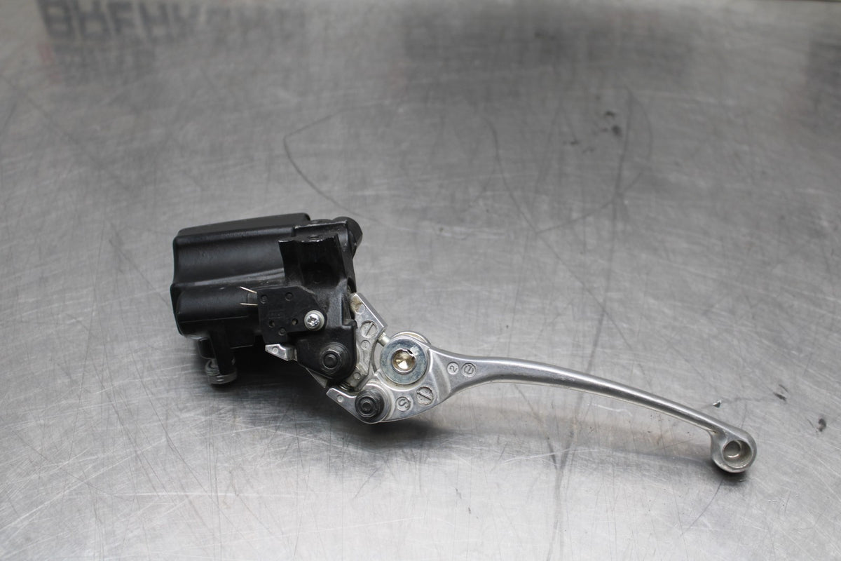 14 TRIUMPH STREET TRIPLE ABS FRONT BRAKE MASTER CYLINDER w/ LEVER BB808