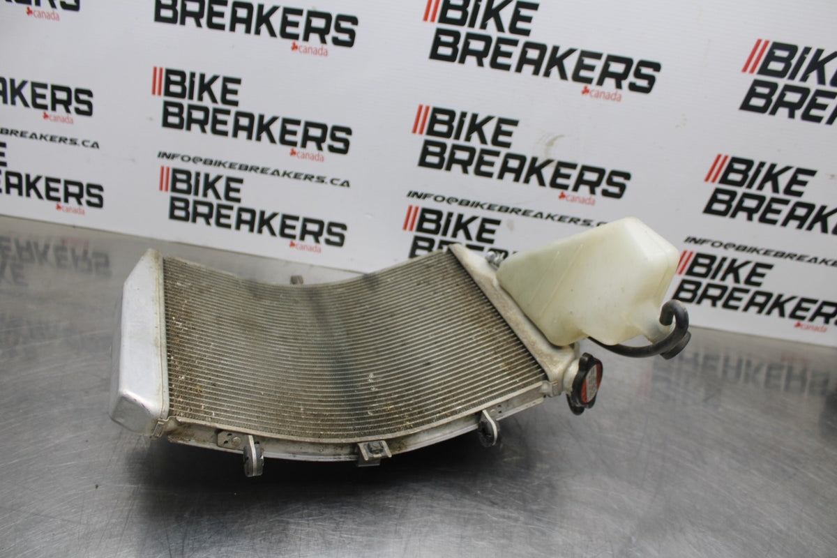 04-05 SUZUKI GSXR600 ENGINE RADIATOR MOTOR COOLER COOLING RADIATER BB329