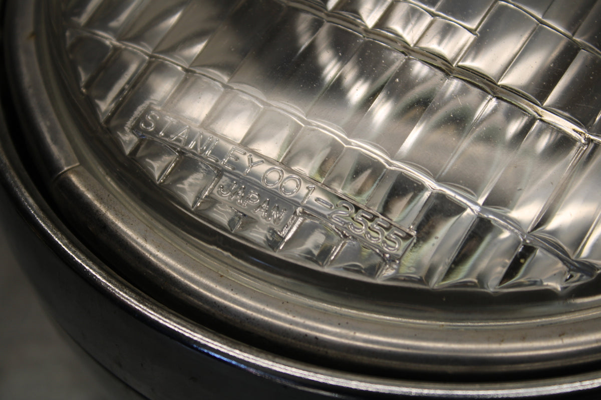 85-86 SUZUKI MADURA 1200 SINGLE HEADLIGHT HEAD LAMP LIGHT  BB691