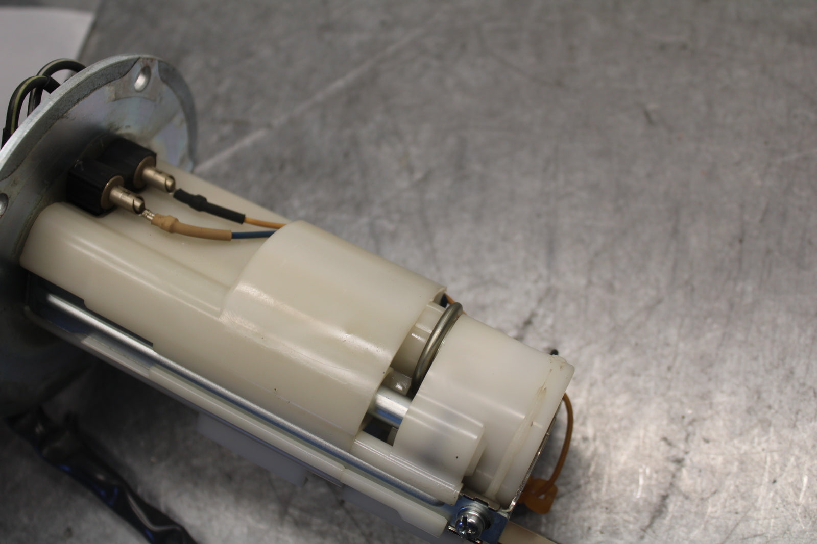 09-12 KAWASAKI NINJA ZX6R FUEL PUMP GAS PETROL SENDER UNIT 49040-0023 BB698