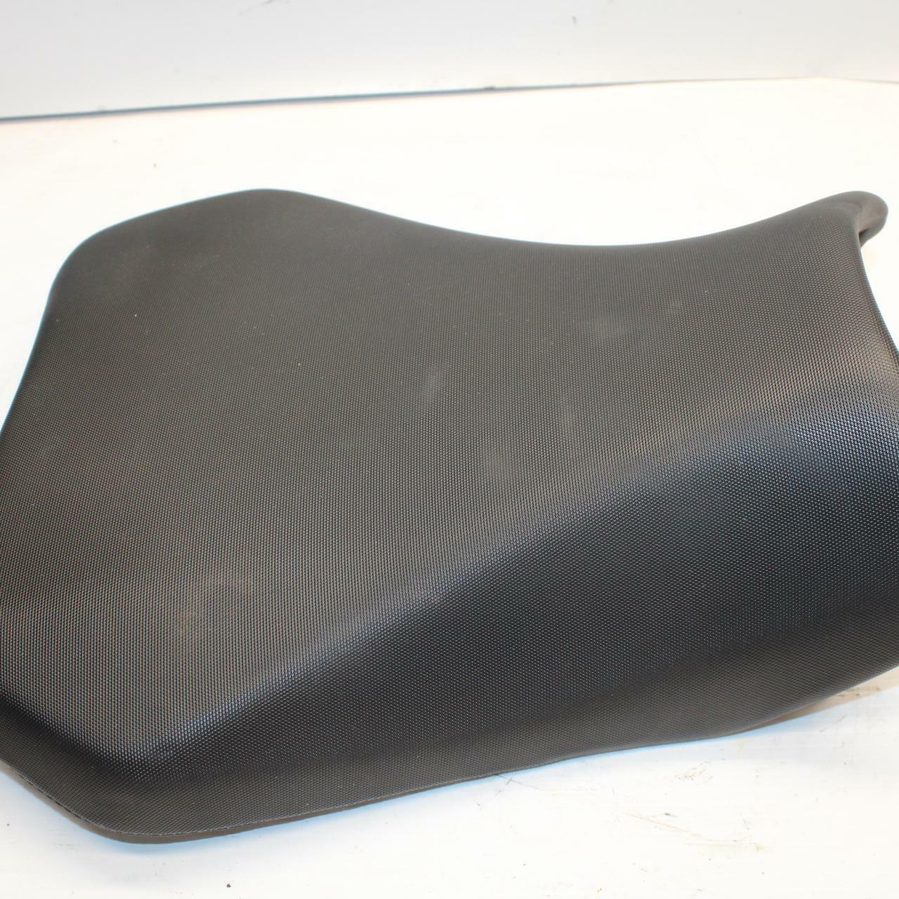 11-21 SUZUKI GSXR600 FRONT DRIVERS SEAT PAD SADDLE PILLION 45100-14J10-DW2 BB260