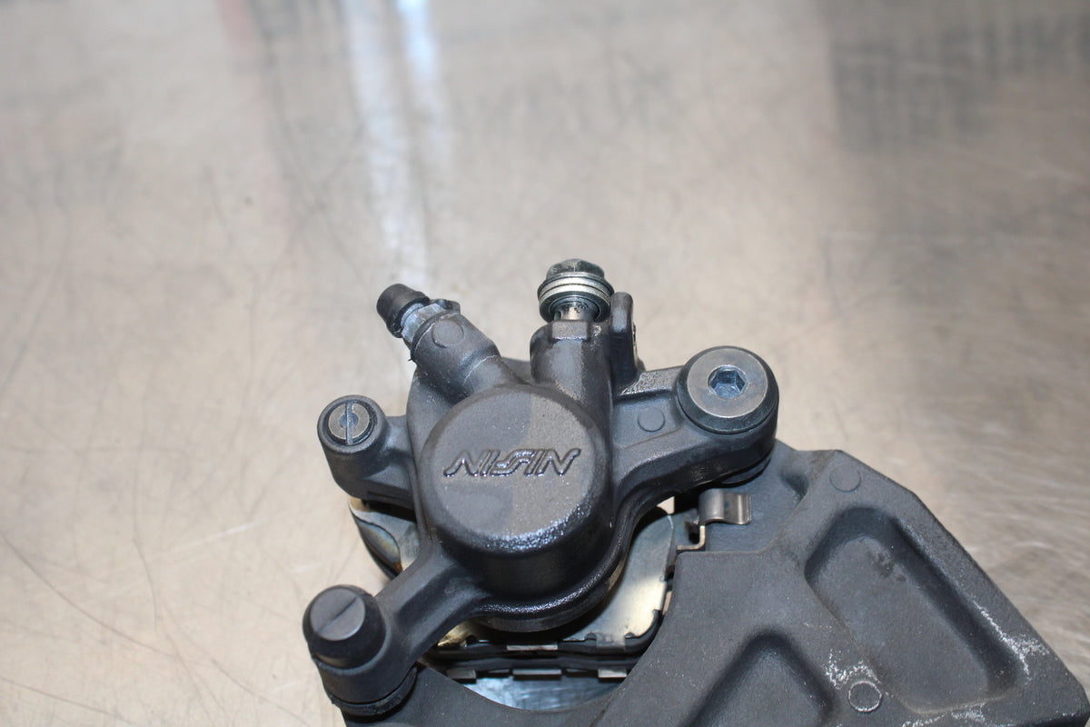13-17 KAWASAKI NINJA ZX6R ZX636 ABS BACK BRAKE CALIPER W MOUNT BRACKET BB143