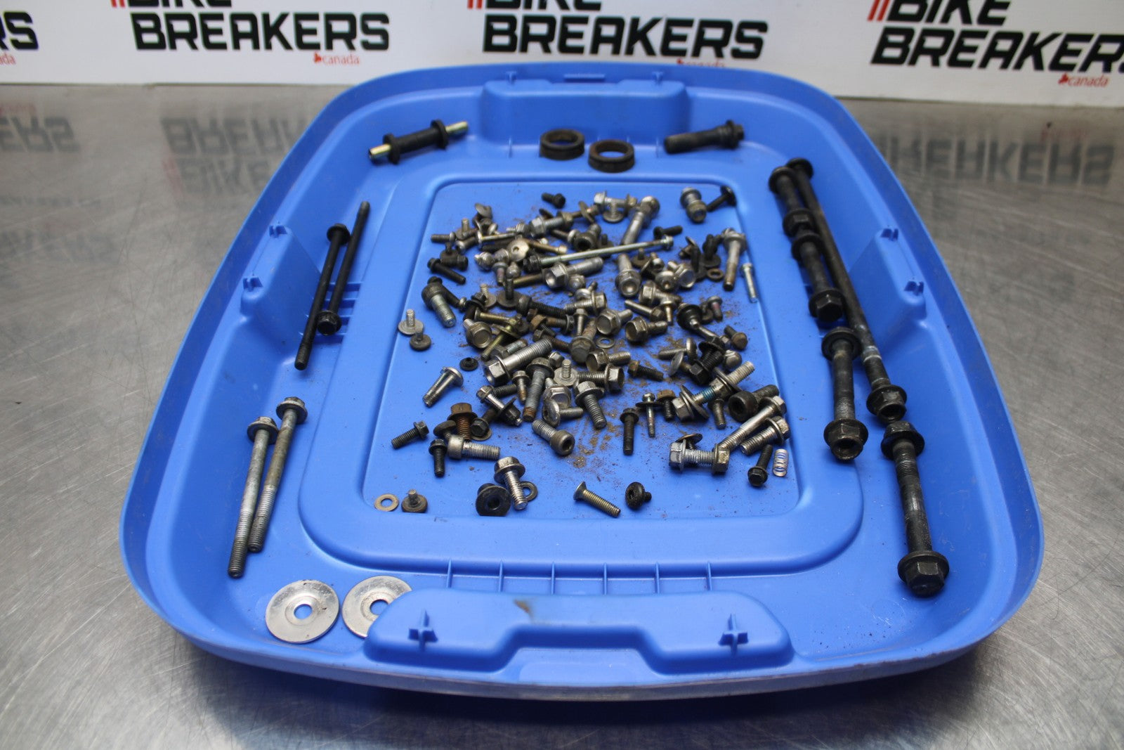 05 TRIUMPH ROCKET III MOUNTING BOLTS HARDWARE MOTOR SCREWS BB186