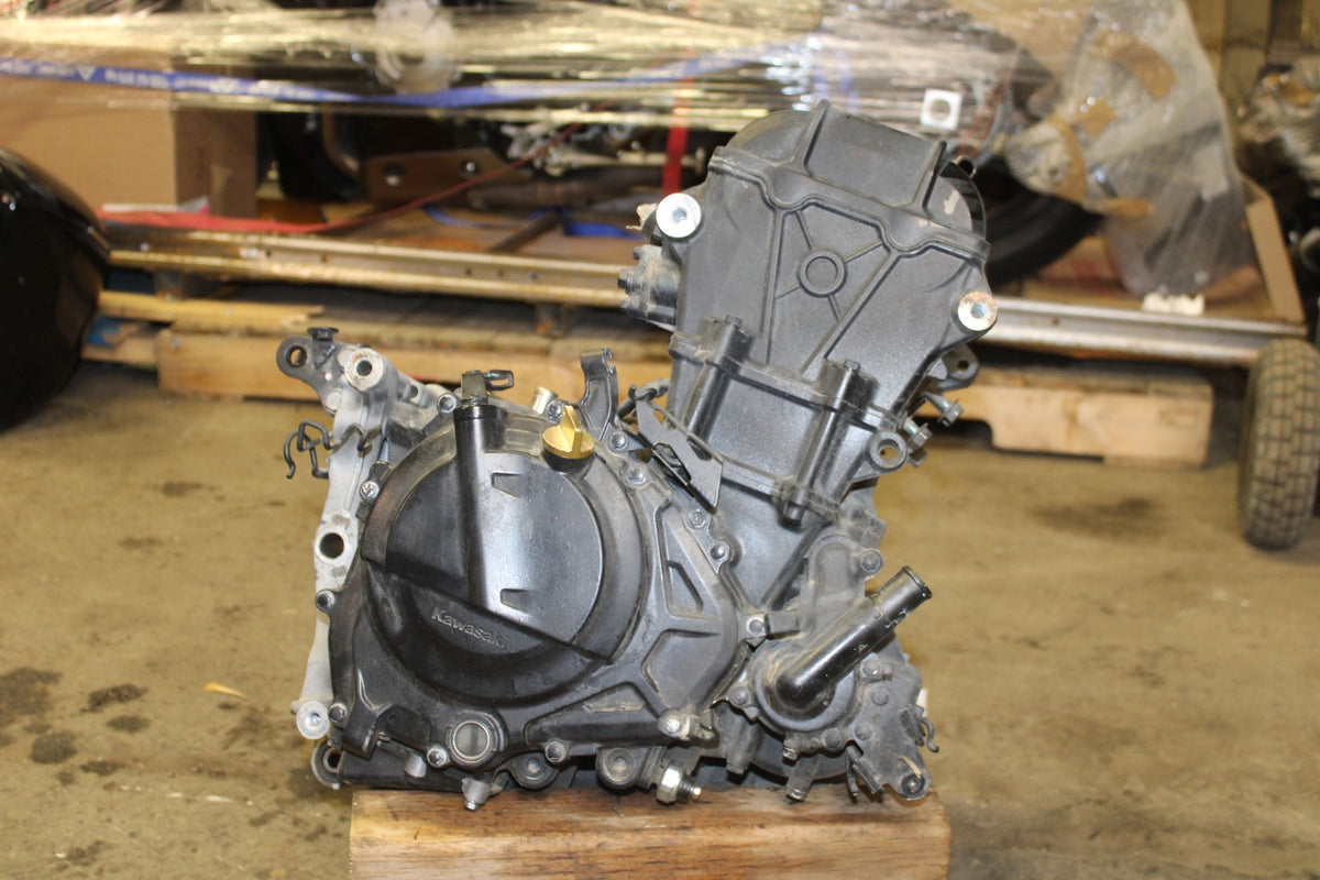 18-23 KAWASAKI NINJA 400 EX400 ABS ENGINE MOTOR only 5021km!!  BB795