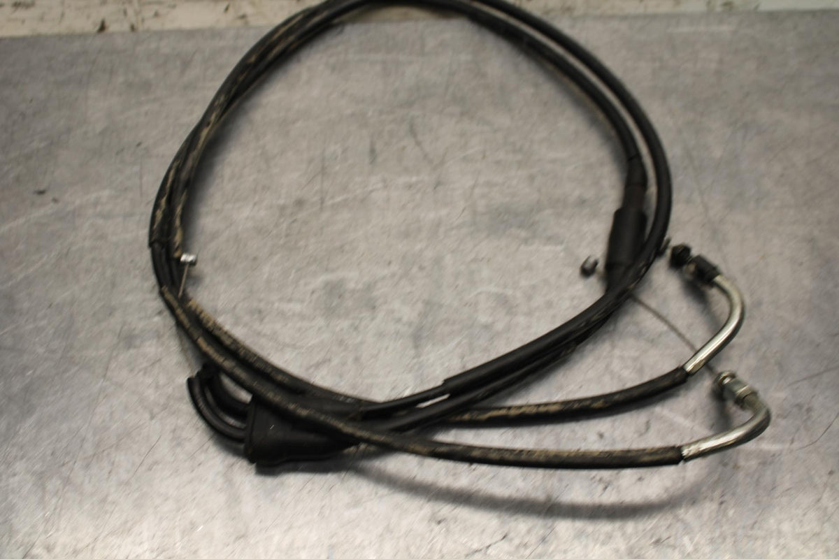 2015 Yamaha FZ09 THROTTLE CABLES LINES 1RC-26302-00-00 BB69