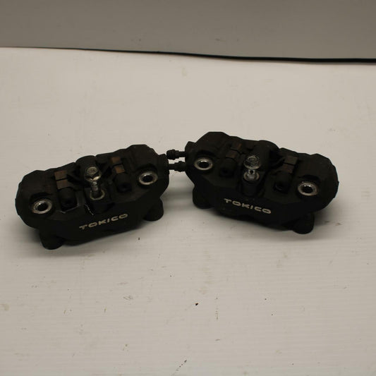 08-09 SUZUKI GSXR600 RIGHT LEFT FRONT BRAKE CALIPER SET PAIR CALIPERS BB244