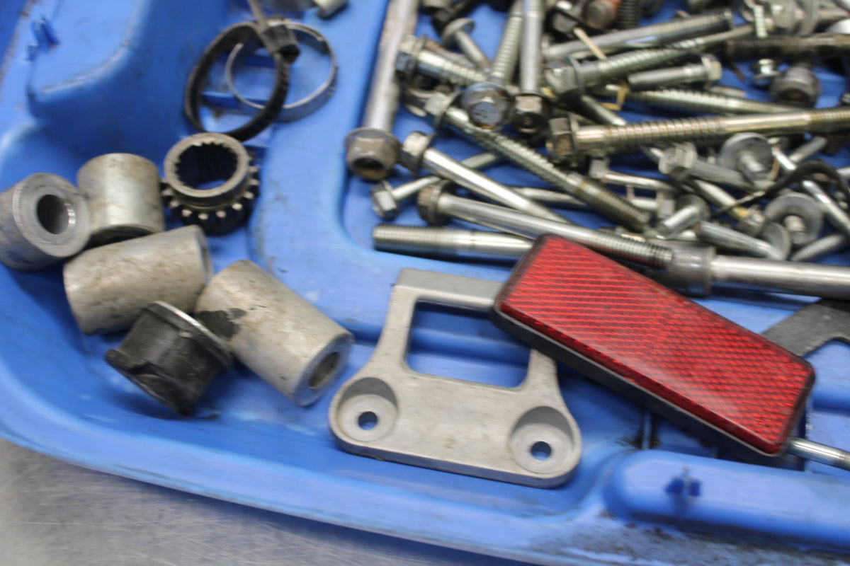 05-06 HONDA CBR600RR MOUNTING BOLTS HARDWARE SCREWS BB893