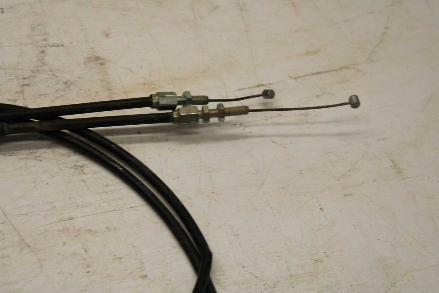 05-07 HONDA VTX1800F2 THROTTLE CABLES LINES BB351