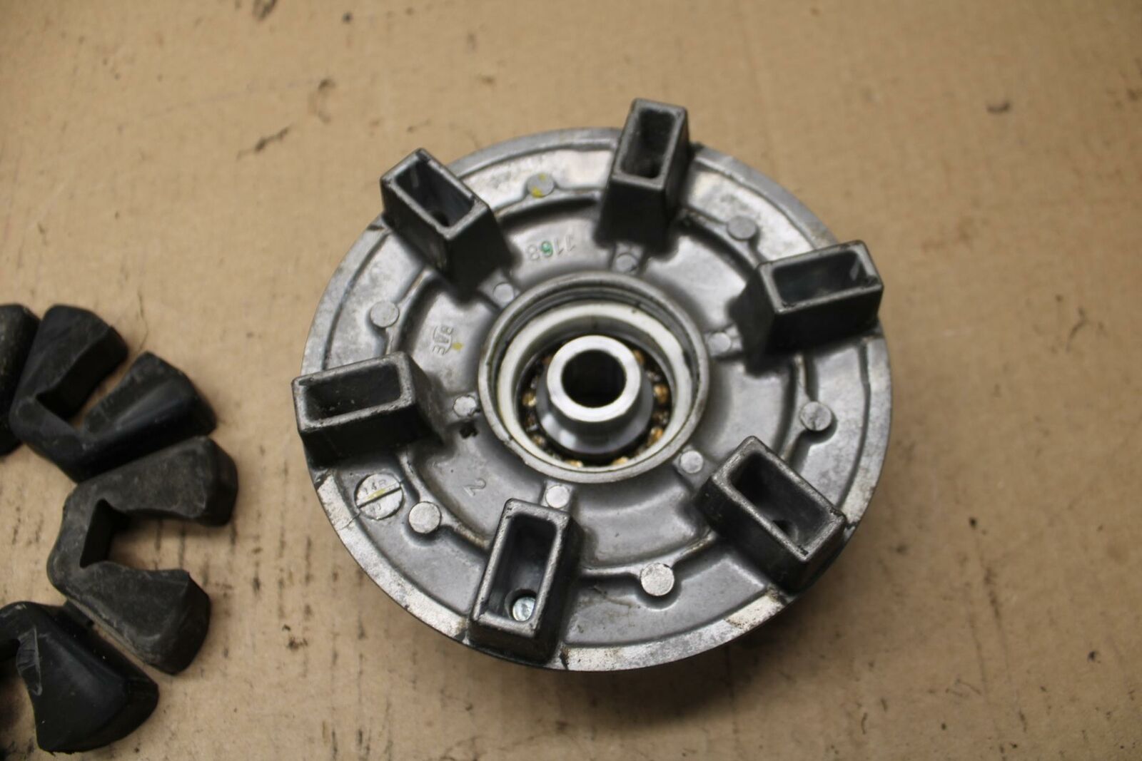 15 KAWASAKI NINJA 300 EX300 ABS REAR HUB SHOCK DAMPERS CUSH ABSORBERS BB395