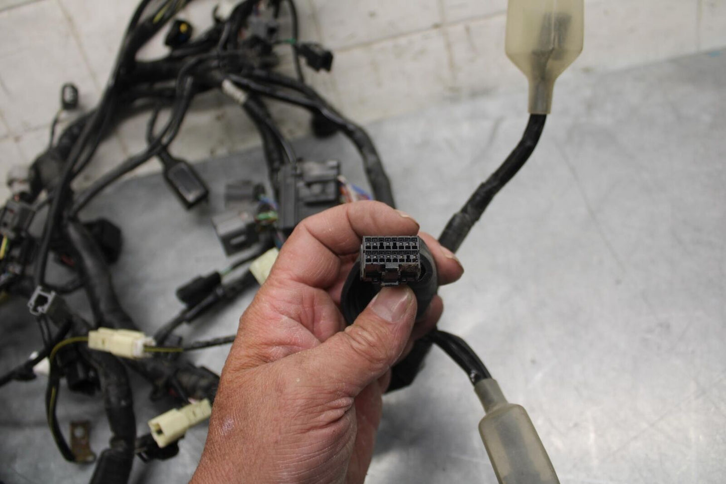 2014 Kawasaki Ninja EX300B ABS MAIN ENGINE WIRING HARNESS MOTOR WIRE LOOM BB518