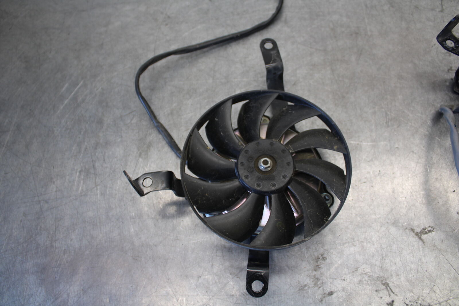 07-08 YAMAHA YZF R1 ENGINE RADIATOR COOLING FAN SET BB675