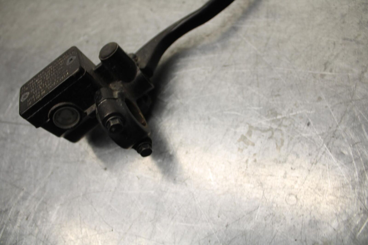 08-12 KAWASAKI NINJA 250R EX250J FRONT BRAKE MASTER CYLINDER w/ LEVER BB612