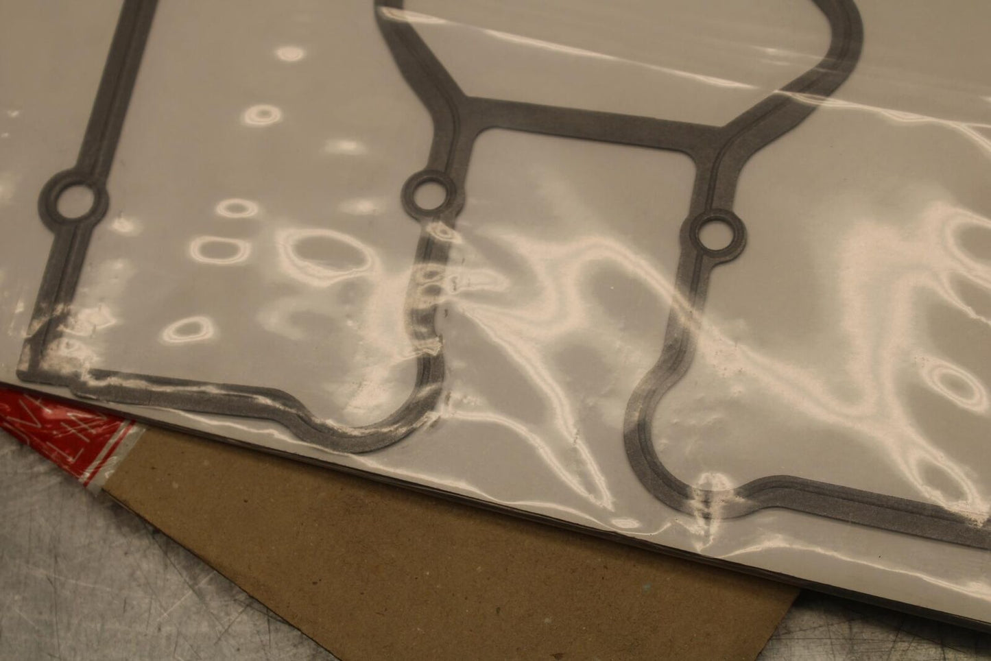 82-83 SUZUKI GS1100E ES ENGINE VALVE COVER GASKET  BB630