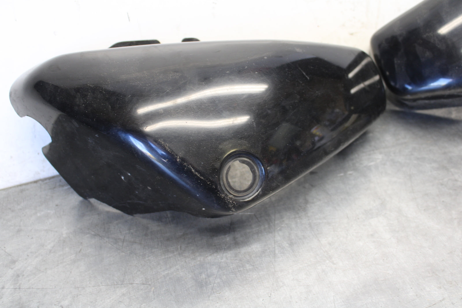 04 SUZUKI INTRUDER 800 SIDE COVER PANEL COWL FAIRING BB758