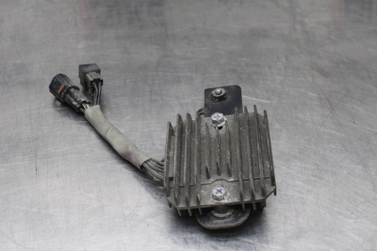06-07 SUZUKI GSXR600 RECTIFIER VOLTAGE REGULATOR BB836