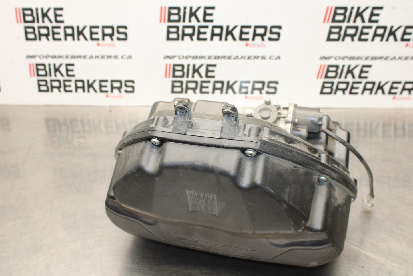07-08 YAMAHA YZF R1 AIRBOX AIR INTAKE FILTER BOX /W STACKS BB771