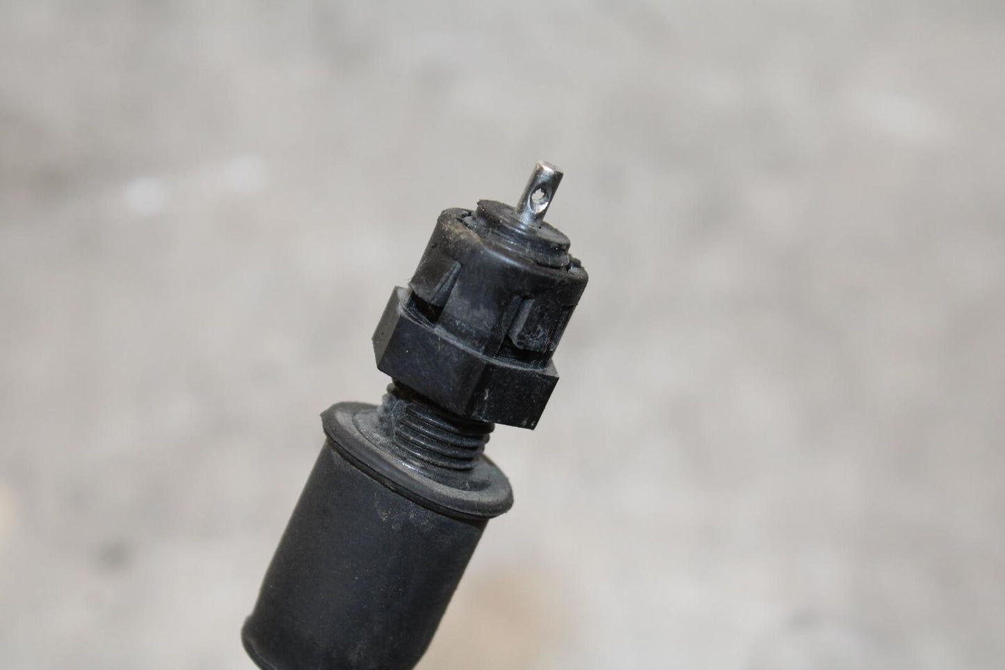 2011 Kawasaki Ninja ZX10R ZX1000K ABS REAR BRAKE STOP SWITCH BB555