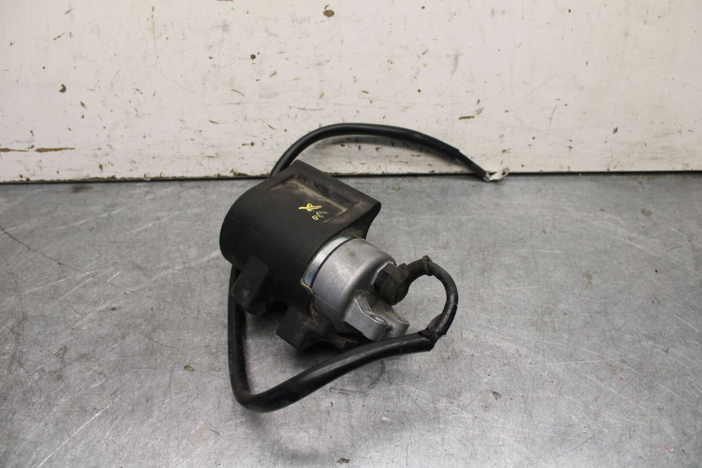 22-24 YAMAHA XSR900 ENGINE STARTING STARTER MOTOR -DC 12V BB683