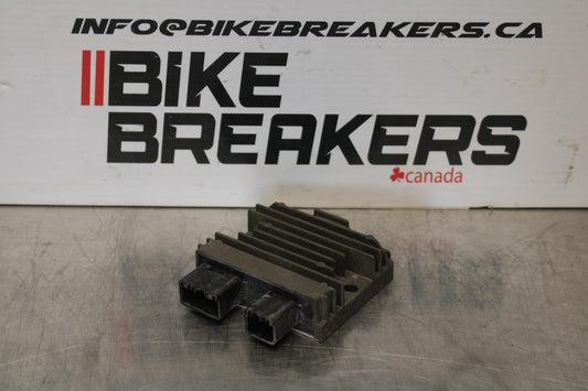 12 HONDA CB1000R RECTIFIER VOLTAGE REGULATOR BB200
