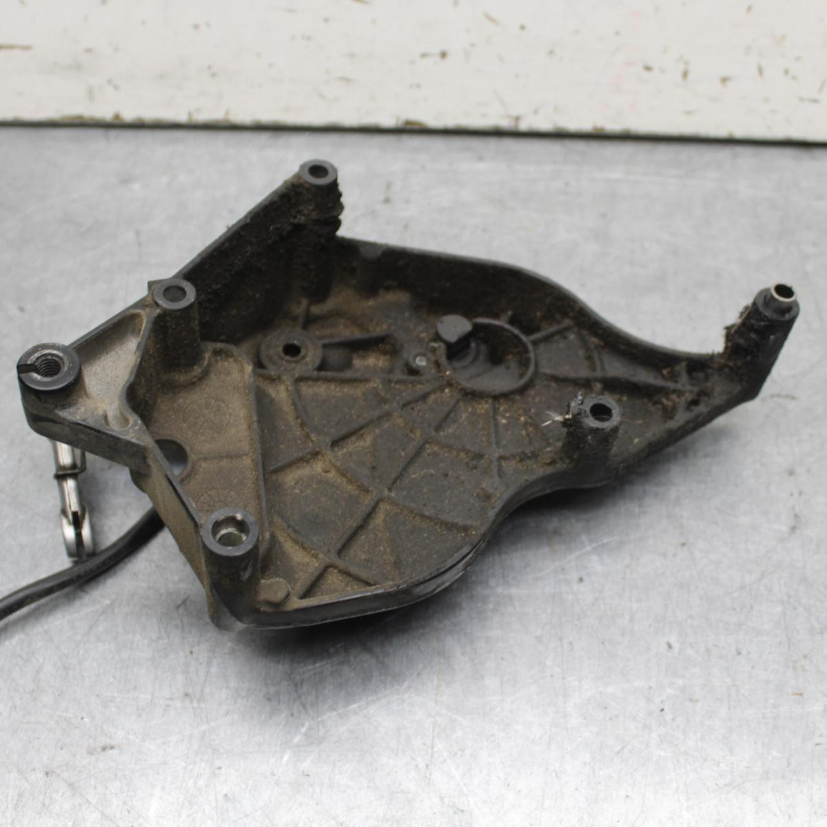 06-07 SUZUKI GSXR750 ENGINE SPROCKET COVER 11361-01H00 BB645