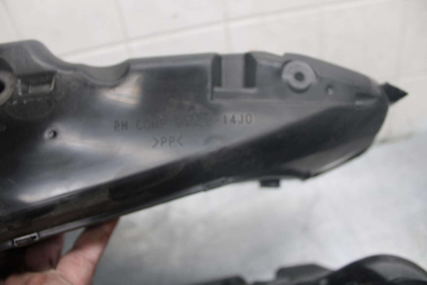 15-21 SUZUKI GSXR600 RIGHT LEFT AIR INTAKE DUCTS BB460