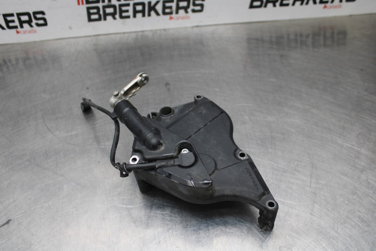 06-07 SUZUKI GSXR750 ENGINE SPROCKET COVER BB811